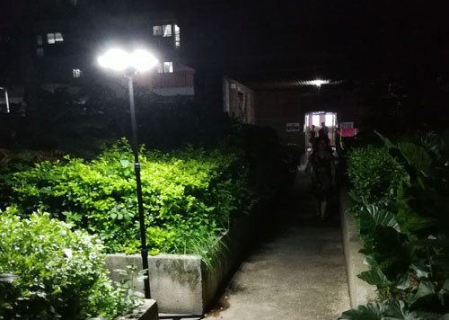 UFO solar garden light