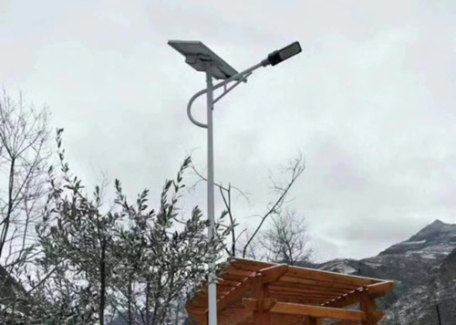 solar street light